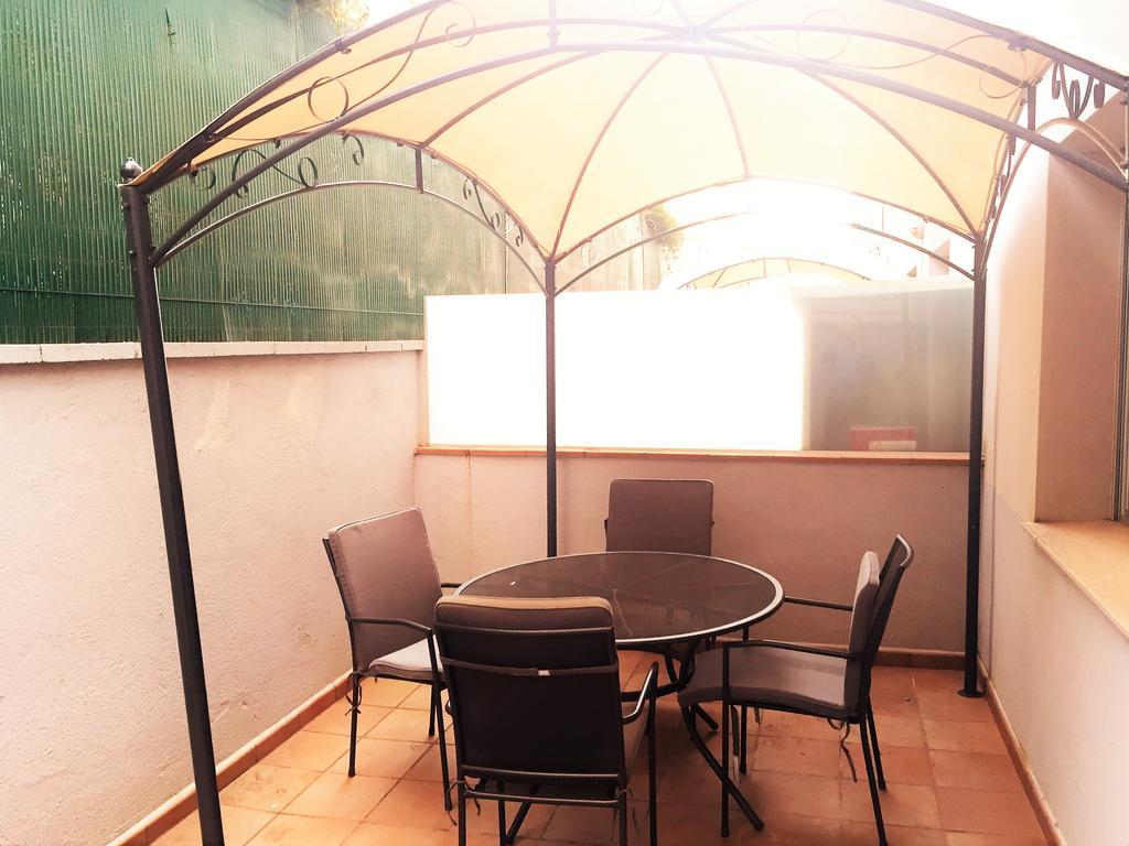 Lloret Beach Apartments Lloret de Mar Oda fotoğraf